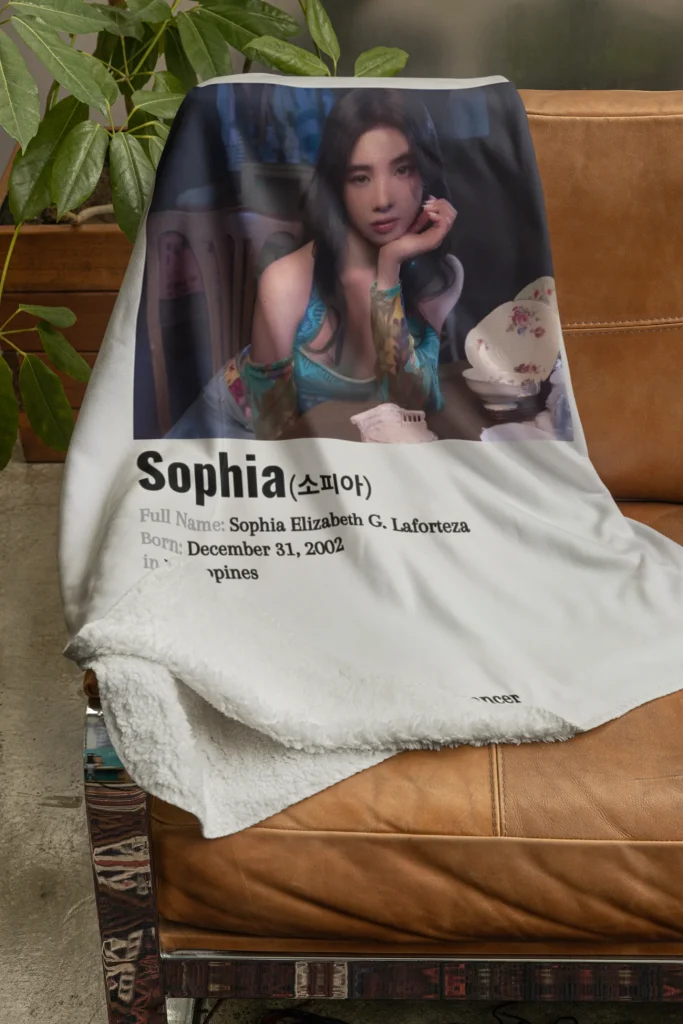 Katseye Sophia Blanket